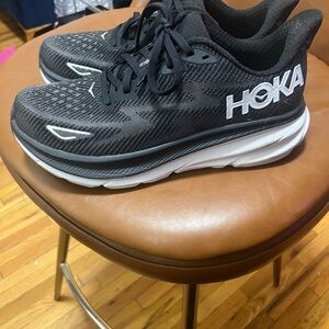 Hoka Clifton 9,  Women, Size 7.5B